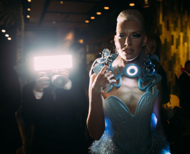 CHIC MAGAZINE ANDROID COUTURE