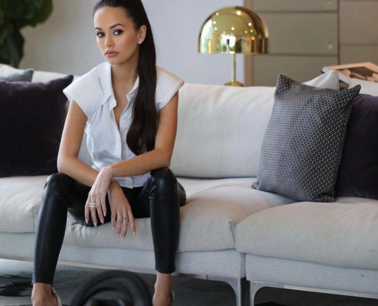 Alexys Serrins ART Dealer